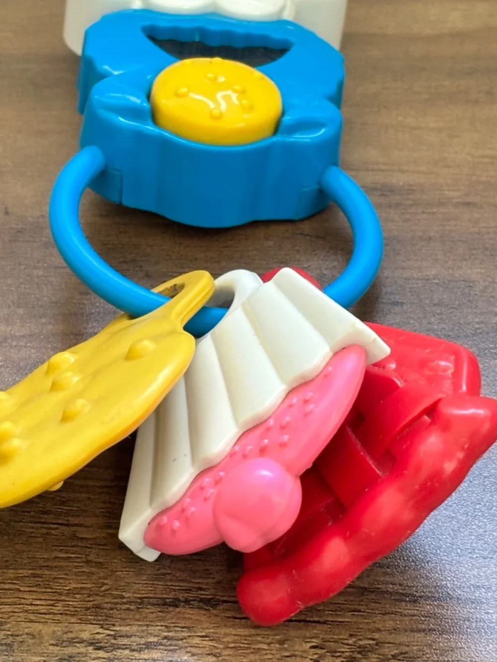 VINTAGE Sesame Street Cookie Monster Baby Rattle Teether Activity Toy Tyco 1995